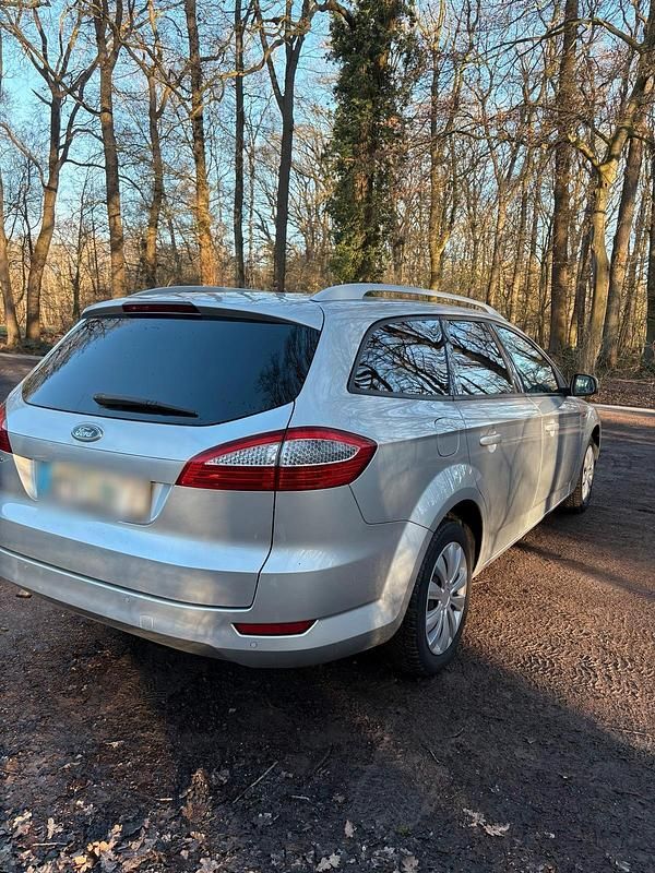 Gebraucht Ford Mondeo 115 PS (84 kW) 2008 Grau Kombi