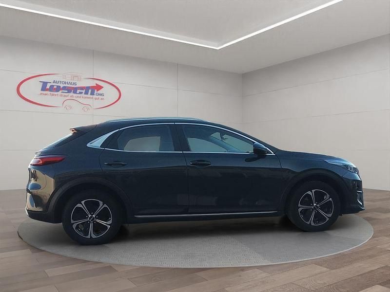 Gebraucht Kia XCeed Vision 141 PS (103 kW) 2022 Grau SUV