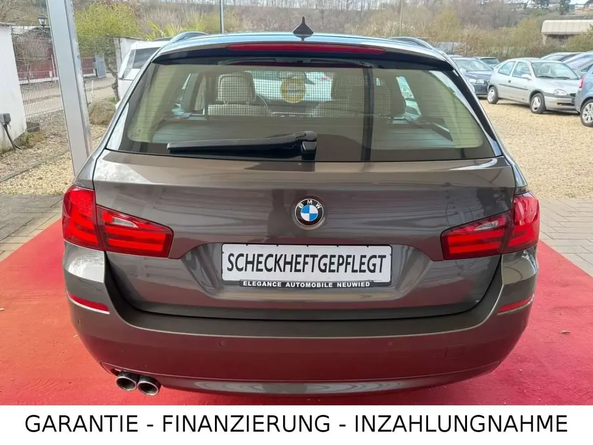 Gebraucht BMW 520 Basis 184 PS (135 kW) 2011 Havanna Kombi