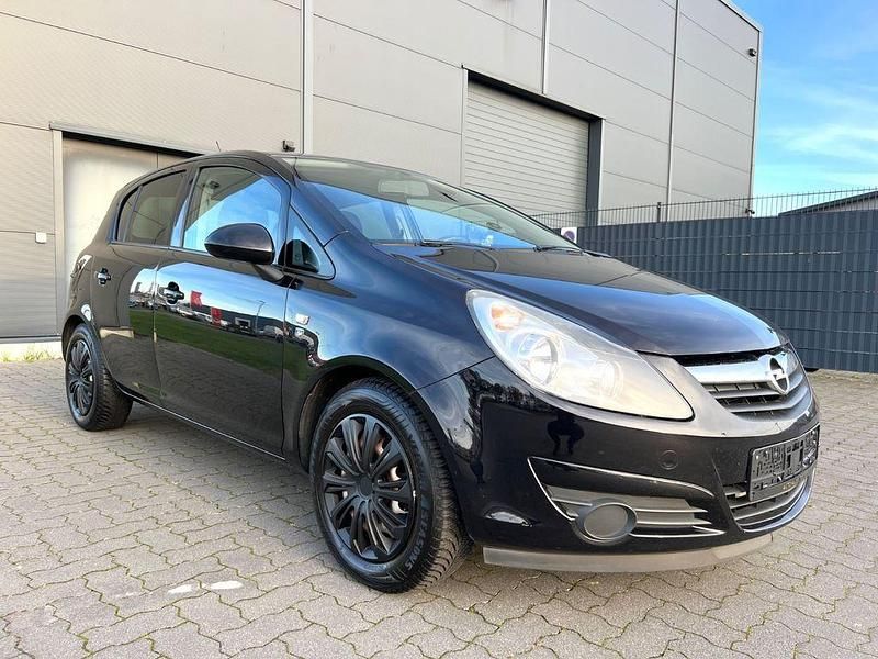 Schwarz Gebraucht 2010 Opel Corsa Edition Limousine | 3.990 € (Etwas zu teuer) - Bild 1/4