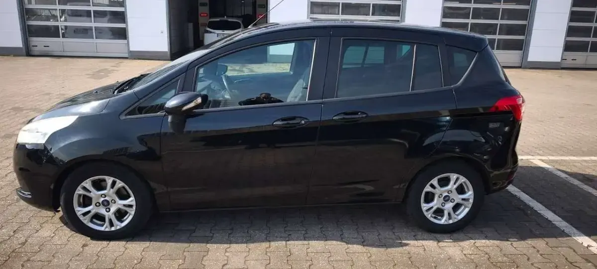 Gebraucht Ford B-MAX Trend+ 120 PS (88 kW) 2013 Pantherschwarz metallic Van / Kleinbus