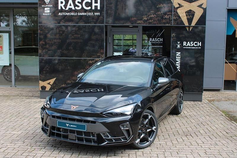 Schwarz Neu 2025 Cupra Leon VZ Limousine | 56.455 € - Bild 1/4