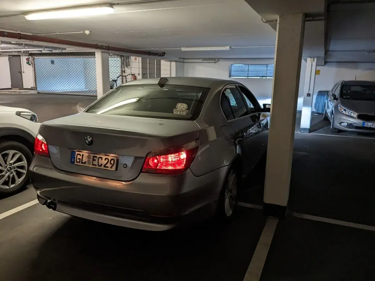 Usado BMW 530 231 CV (169 kW) 2006 Gris Berlina
