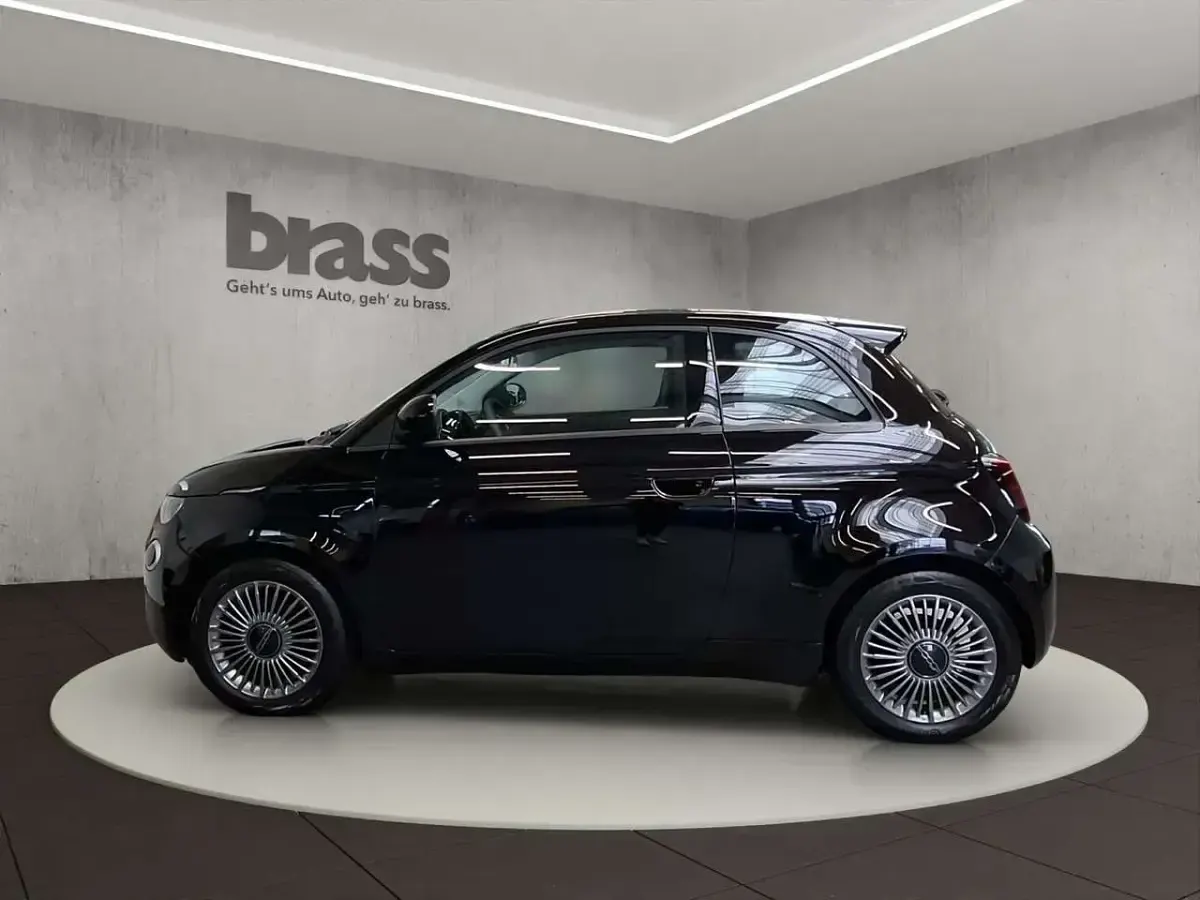 Usata Fiat 500e 42 kW (58 CV) 2022 Nero Berlina