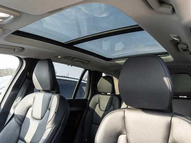 Gebraucht Volvo XC90 173 PS (127 kW) 2023 SUV