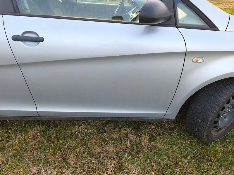 Gebraucht Seat Altea 102 PS (75 kW) 2007 Silber Van / Kleinbus