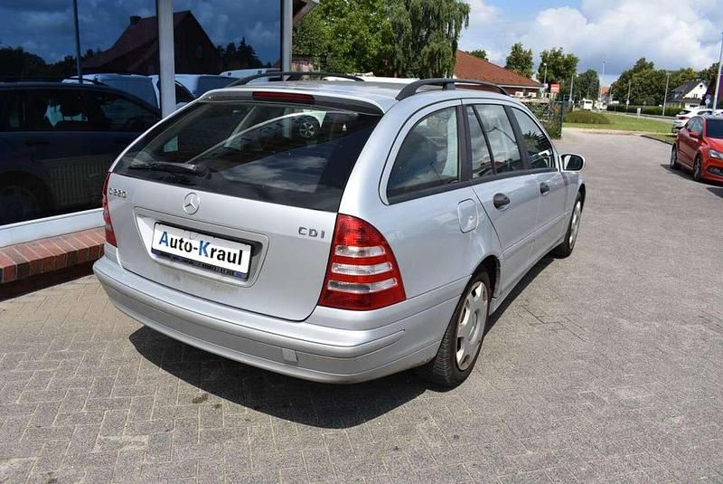 Gebraucht Mercedes C220 Classic 150 PS (110 kW) 2006 Iridiumsilber metallic Kombi