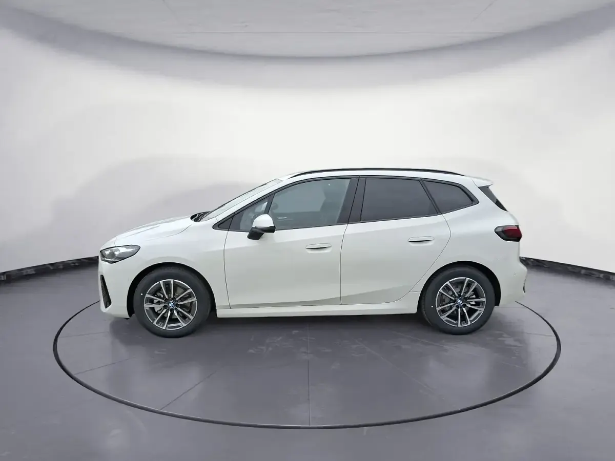 Occasion BMW 220 Active Tourer M Sport 170 ch (125 kW) 2026 Monospace