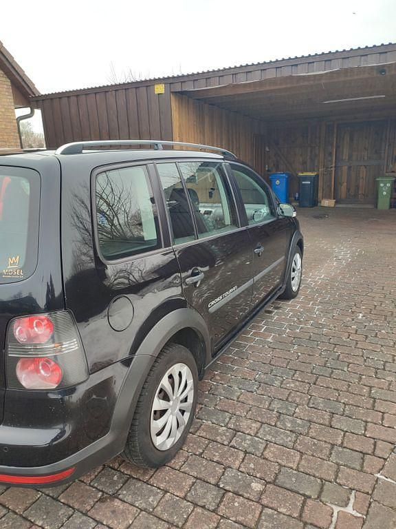 Gebraucht VW Touran 102 PS (75 kW) 2007 Schwarz Van / Kleinbus