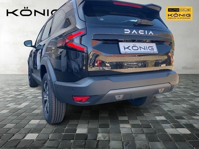 Neu Dacia Bigster Expression 140 PS (102 kW) 2025 Schwarz SUV