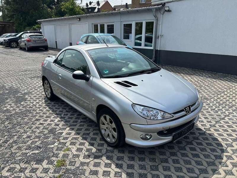 Aluminiu mit schutzlack Gebraucht 2006 Peugeot 206 CC Filou Cabrio | 750 € (Superpreis) - Bild 1/4
