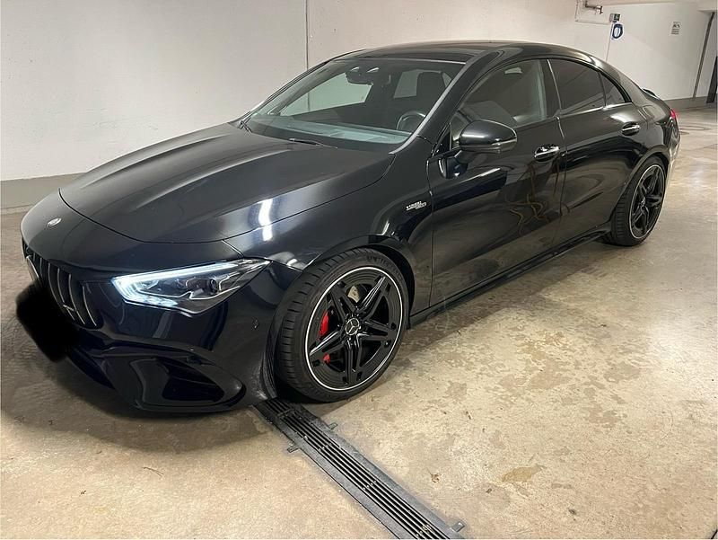 Schwarz Gebraucht 2024 Mercedes CLA45 AMG AMG Limousine | 52.500 € (Guter Preis) - Bild 1/4