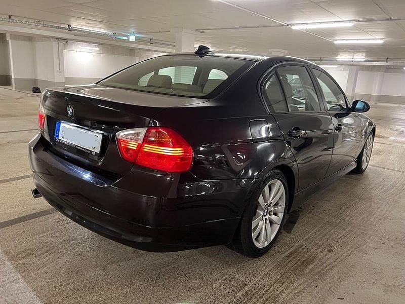 Gebraucht BMW 320 Performance 163 PS (119 kW) 2006 Schwarz Limousine