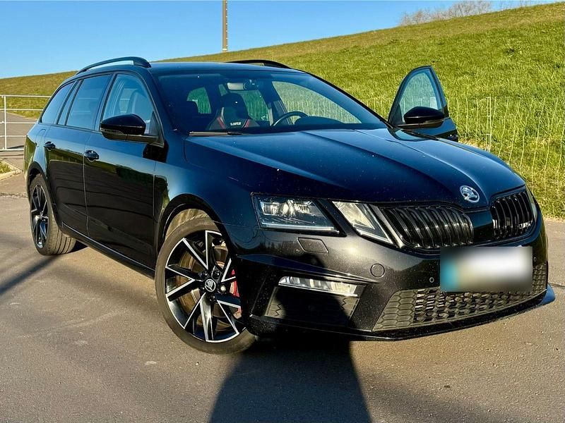 Gebraucht Skoda Octavia RS 184 PS (135 kW) 2020 Schwarz Kombi