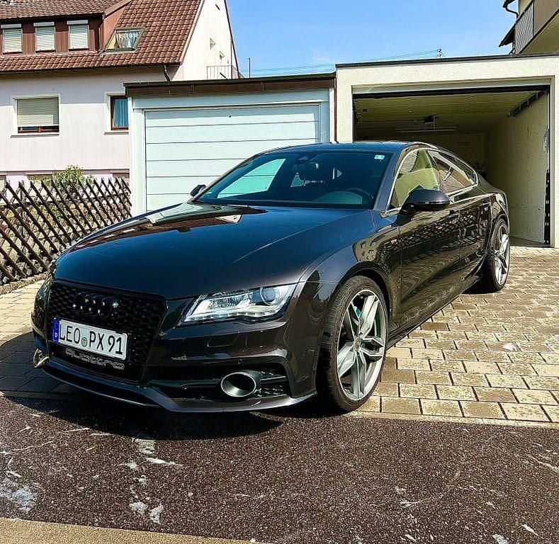Schwarz Gebraucht 2011 Audi A7 Ambiente Kleinwagen | 21.600 € (Fairer Preis) - Bild 1/4