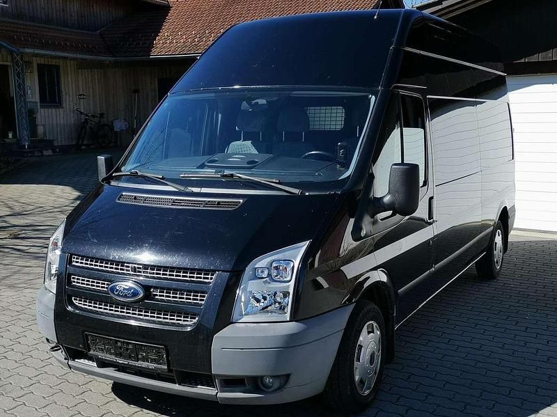 Gebraucht Ford Transit Trend 140 PS (102 kW) 2013 Schwarz Van