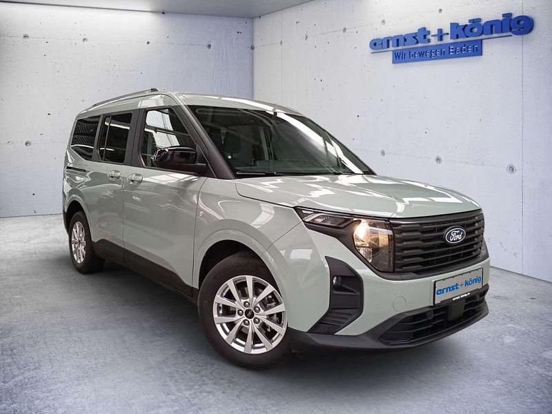 Gebraucht Ford Tourneo Courier Titanium 125 PS (91 kW) 2025 Cactus grey Van / Kleinbus