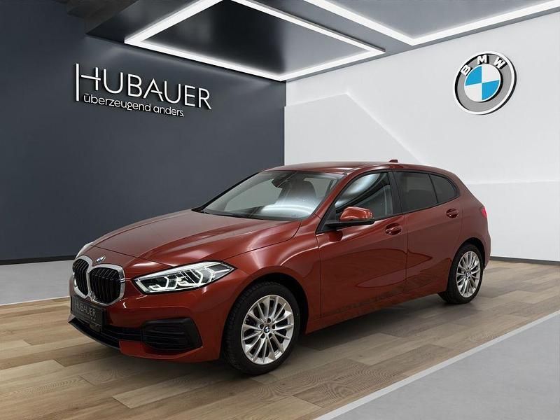 Orange Gebraucht 2021 BMW 118 Advantage Kleinwagen | 20.290 € (Guter Preis) - Bild 1/4