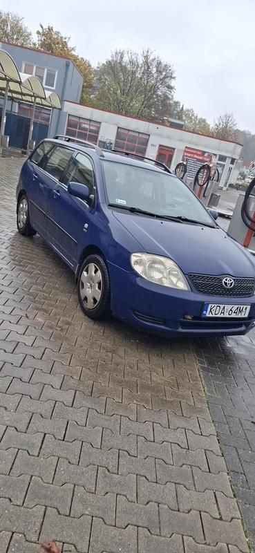 Blau Gebraucht 2004 Toyota Corolla Kombi | 1.200 € (Guter Preis) - Bild 1/4
