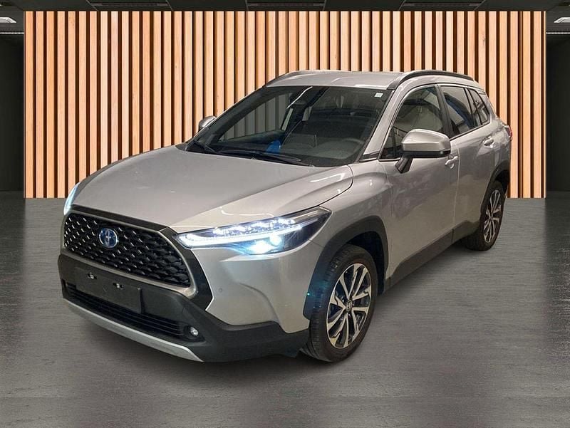 Gebraucht Toyota Corolla Cross Team 197 PS (144 kW) 2024 Silber SUV