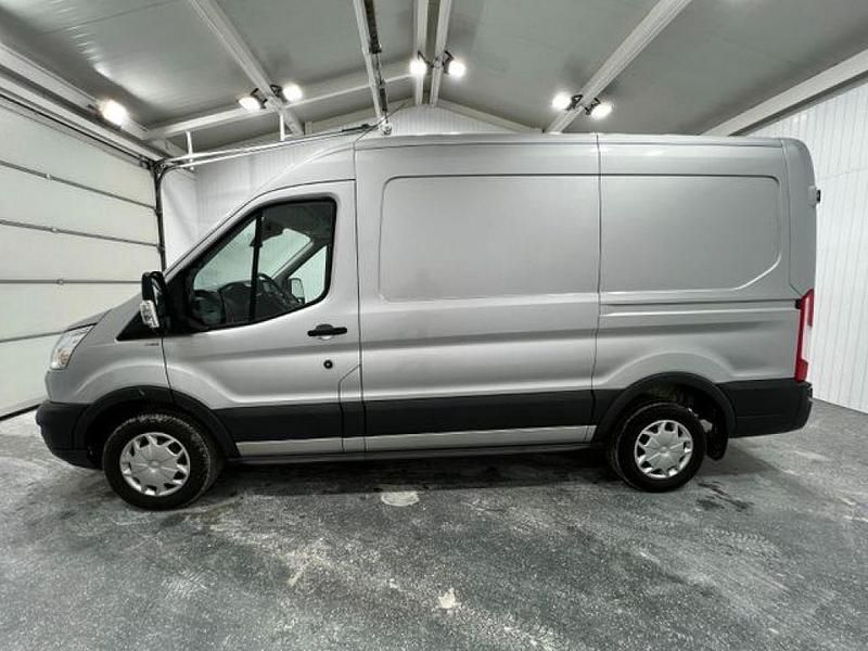 Gebraucht Ford Transit 105 PS (77 kW) 2019 Polarsilber (metallic) Van