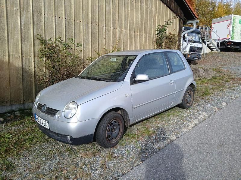 Silber Gebraucht 2005 VW Lupo Kleinwagen | 999 € (Guter Preis) - Bild 1/2