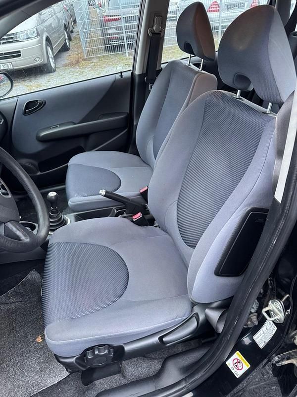 Gebraucht Honda Jazz 80 PS (58 kW) 2007 Schwarz Kleinwagen