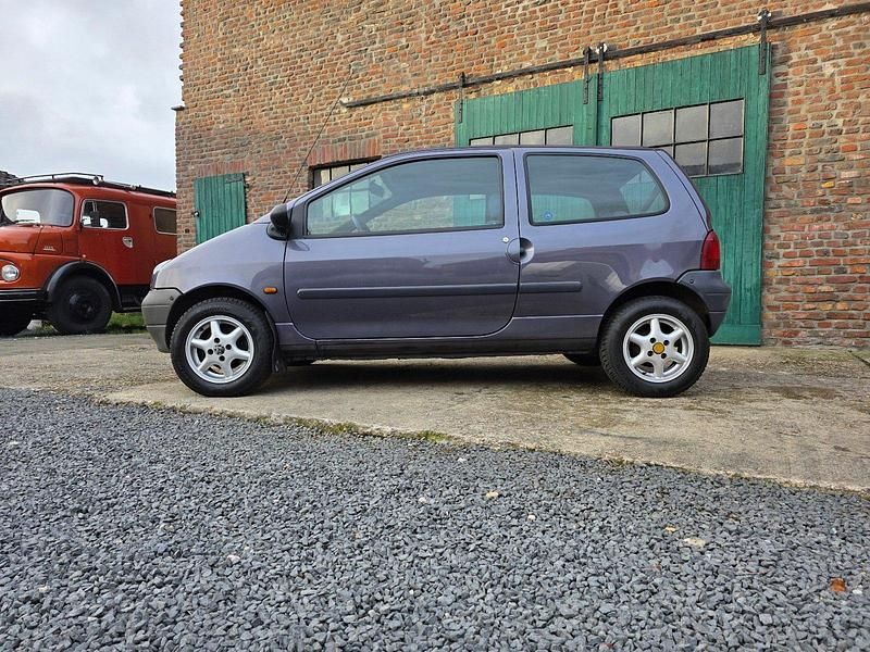 Gebraucht Renault Twingo 54 PS (39 kW) 1994 Grau Kleinwagen