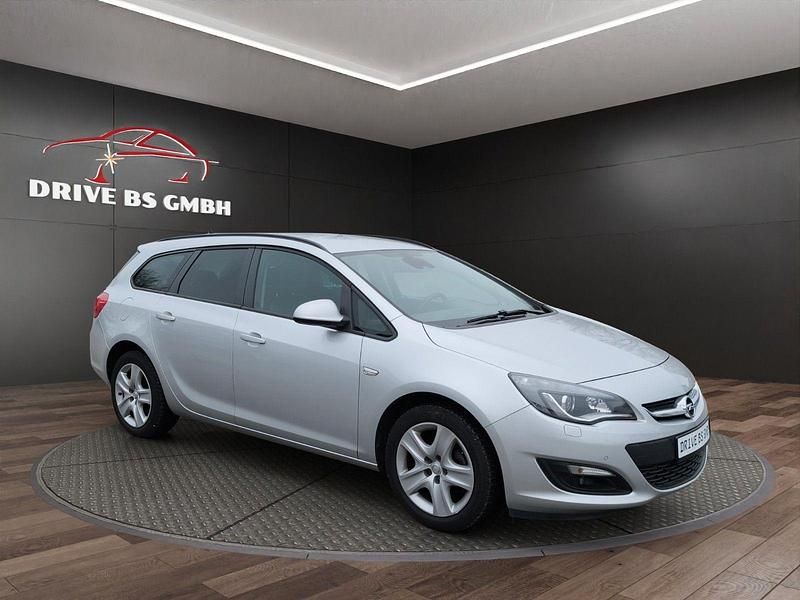 Gebraucht Opel Astra 140 PS (102 kW) 2016 Silber Kombi