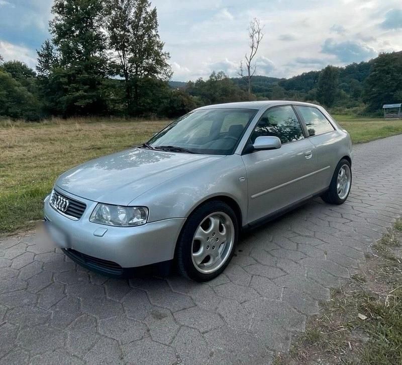 Gebraucht Audi A3 S-Line 131 PS (96 kW) 2001 Silber Kleinwagen
