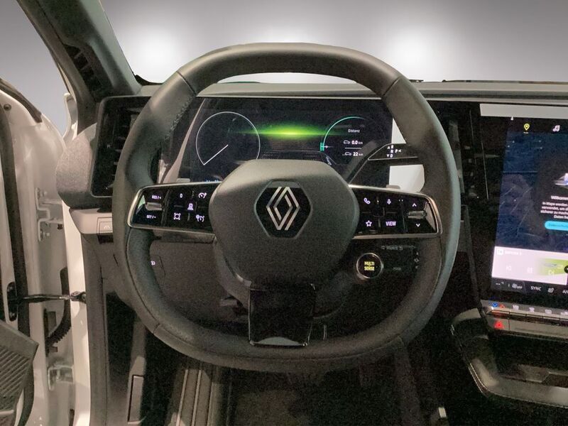 Gebraucht Renault Megane E-Tech Techno 160 kW (218 PS) 2024 Schwarz Limousine