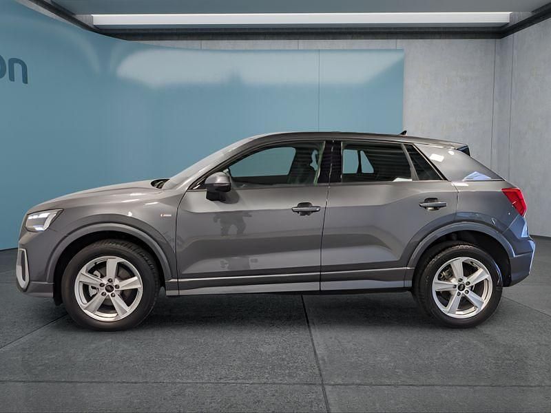 Gebraucht Audi Q2 S-Line 150 PS (110 kW) 2025 Grau SUV