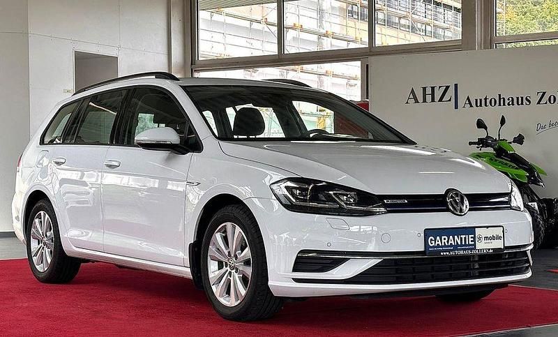 Weiß Gebraucht 2020 VW Golf VIII Comfortline Kombi | 16.999 € (Guter Preis) - Bild 1/4