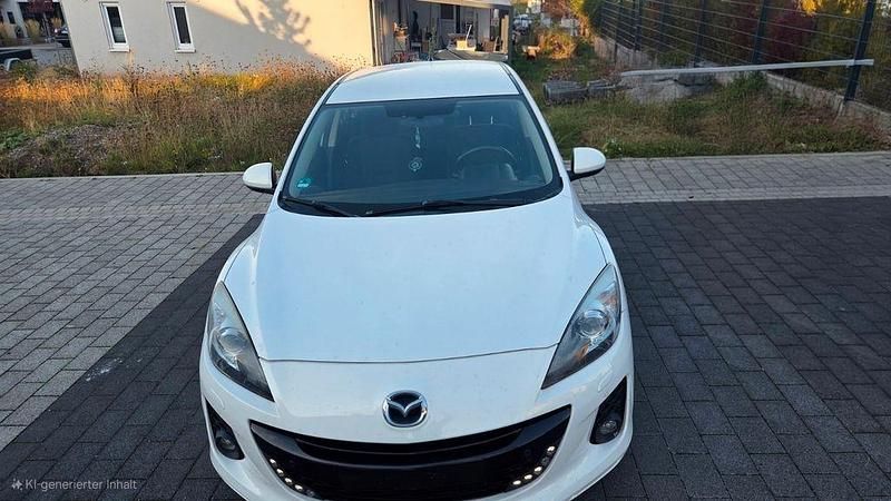Weiß Gebraucht 2012 Mazda 3 Edition Limousine | 6.500 € (Fairer Preis) - Bild 1/4