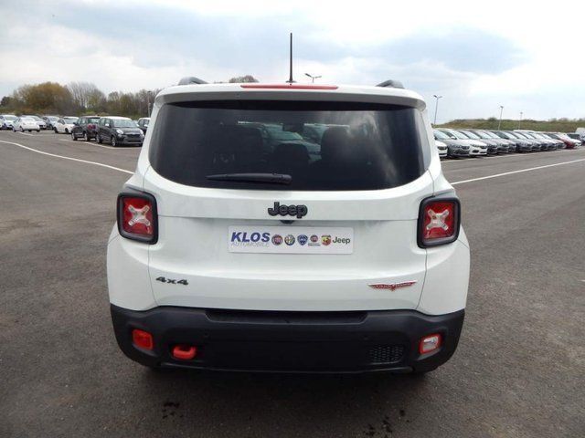 Gebraucht Jeep Renegade Trailhawk 170 PS (125 kW) 2017 Weiß SUV