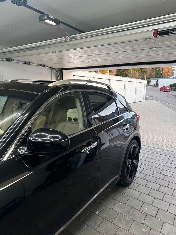 Gebraucht Infiniti Fx30 Premium 238 PS (175 kW) 2012 Schwarz SUV