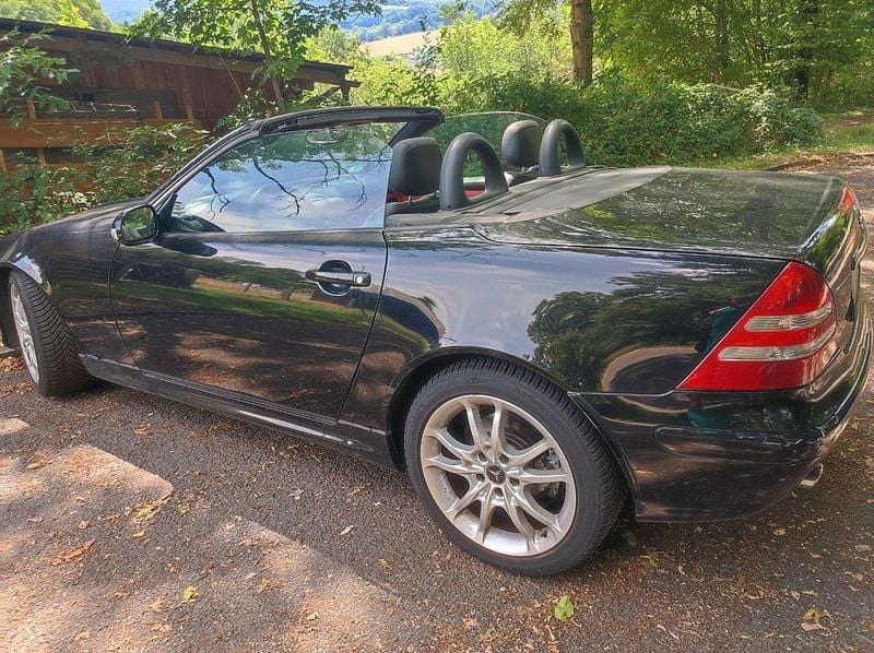 Gebraucht 2001 Mercedes SLK200 Edition Cabrio | 4.250 € (Fairer Preis) - Bild 1/4