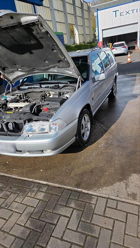 Gebraucht Volvo V70 144 PS (105 kW) 1998 Kombi