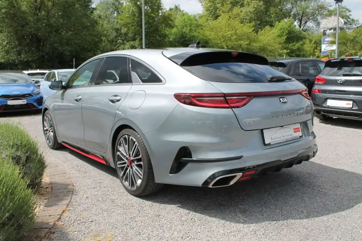 Gebraucht Kia ProCeed GT 204 PS (150 kW) 2021 Silber Kombi