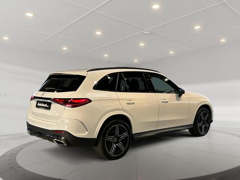 Gebraucht Mercedes GLC400d AMG 381 PS (280 kW) 2023 Unilack polarweiss uni SUV
