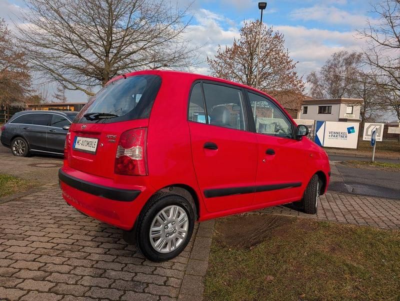 Gebraucht Hyundai Atos 63 PS (46 kW) 2007 Rot Kleinwagen