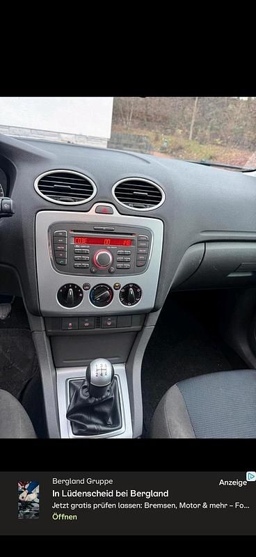 Gebraucht Ford Focus 101 PS (74 kW) 2008 Blau Kombi