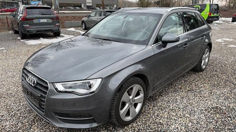 Gebraucht Audi A3 Ambition 150 PS (110 kW) 2014 Grau Limousine