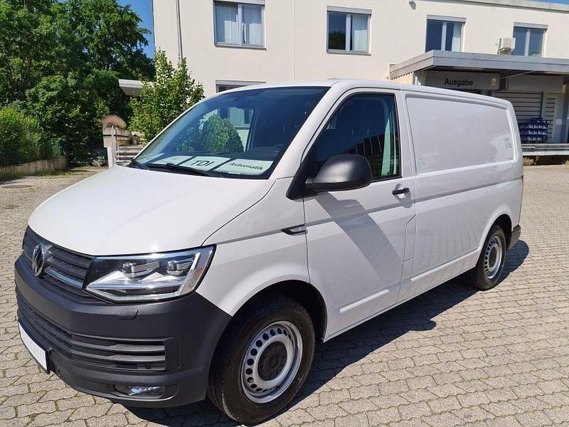 Weiß Gebraucht 2017 VW Transporter Van | 18.990 € (Fairer Preis) - Bild 1/4