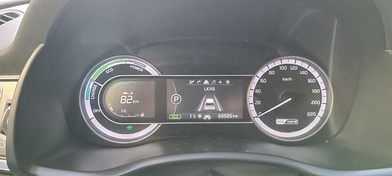 Gebraucht Kia Niro Spirit 105 PS (77 kW) 2016 Blau SUV