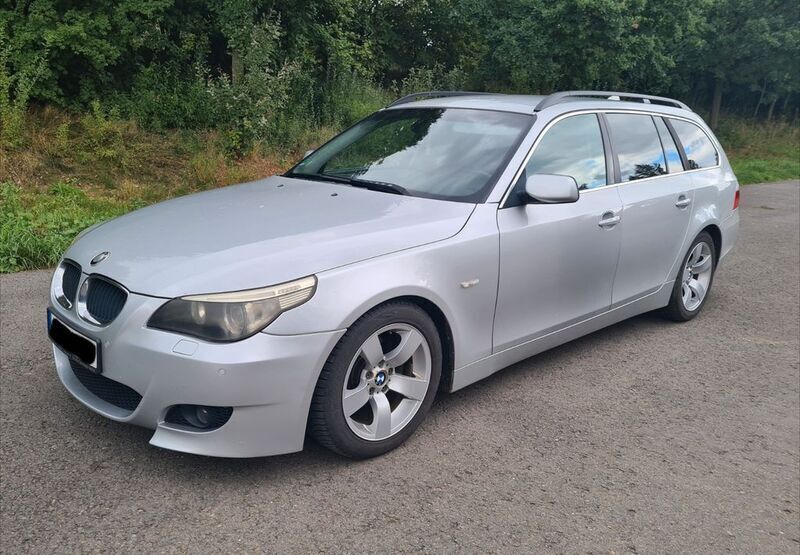Silber Gebraucht 2004 BMW 525 M Sport Kombi | 2.999 € (Guter Preis) - Bild 1/4
