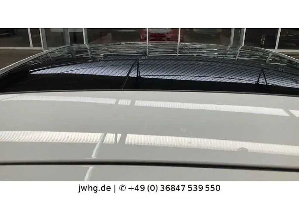 Gebraucht Mercedes E250 AMG 218 PS (160 kW) 2021 Polarweiss Limousine