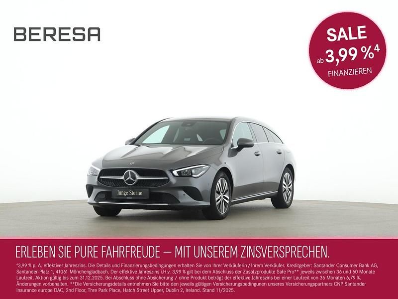 Grau Gebraucht 2022 Mercedes CLA220 Progressive Limousine | 26.180 € (Superpreis) - Bild 1/4