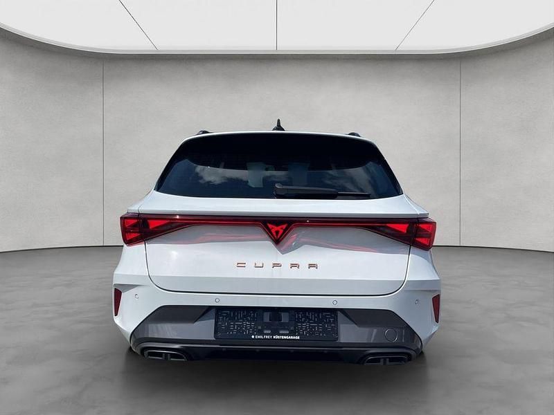 Neu Cupra Leon 150 PS (110 kW) 2025 Weiß Kombi