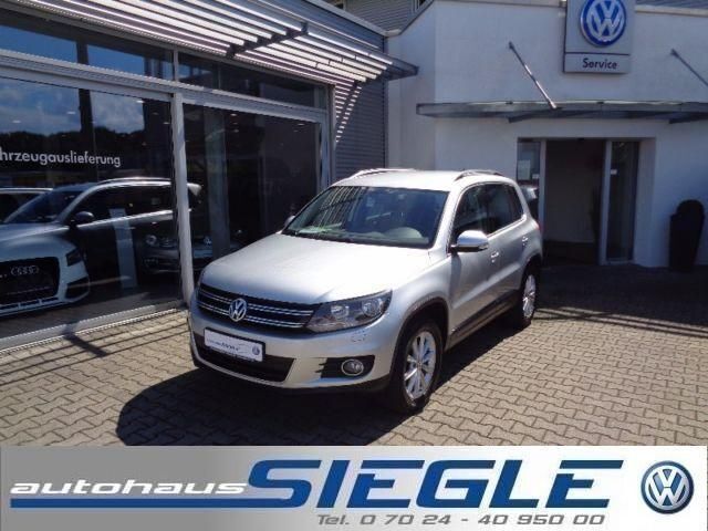 Silber metallic Gebraucht 2012 VW Tiguan Sport SUV | 16.940 € - Bild 1/4